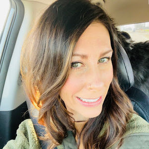 Meet your Posher, Nicassia